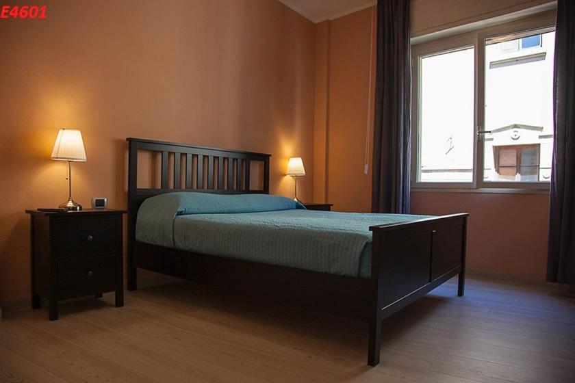 B&B Civico N.21 Cagliari Bagian luar foto